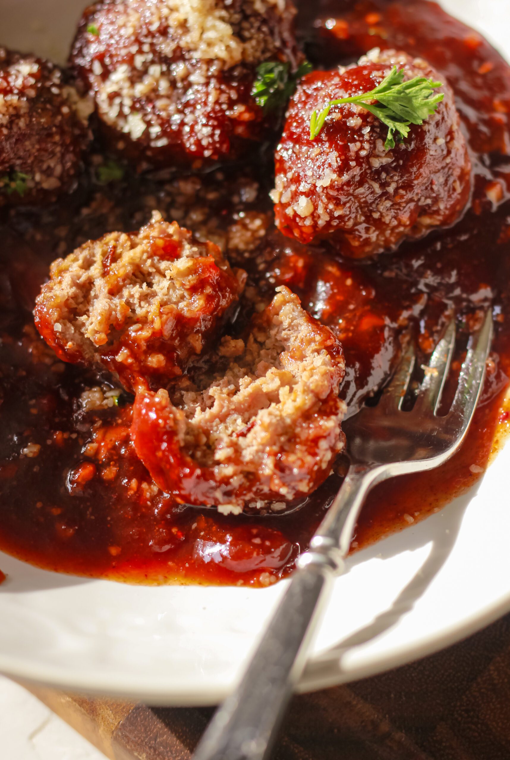 red wine cranberry meatballs