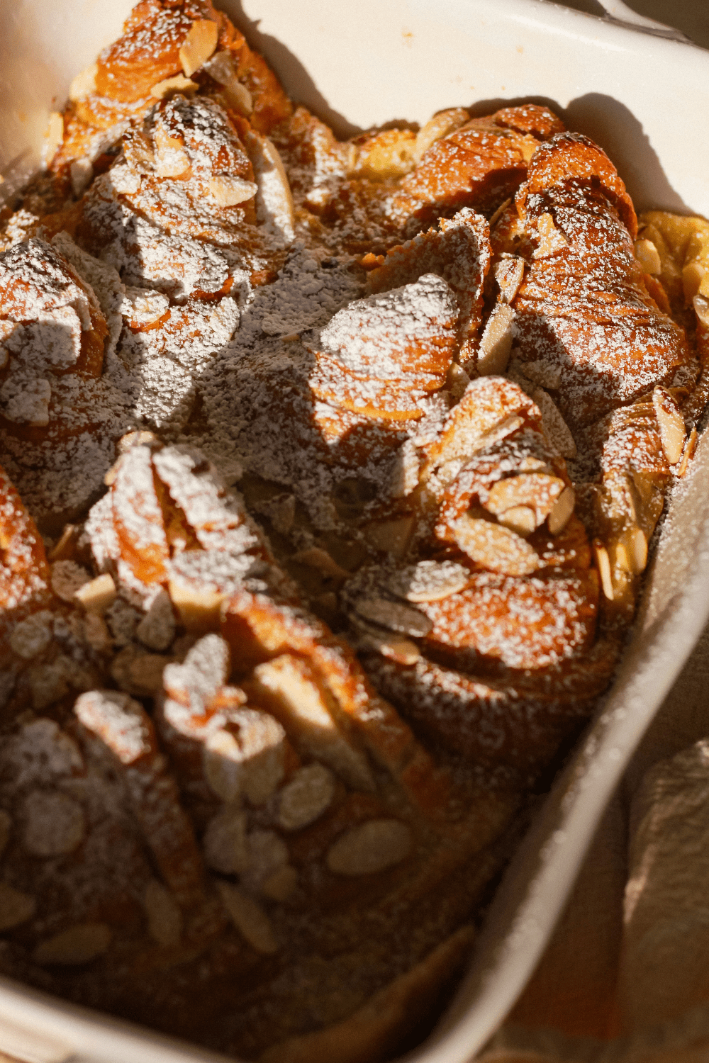 almond croissant breakfast casserole