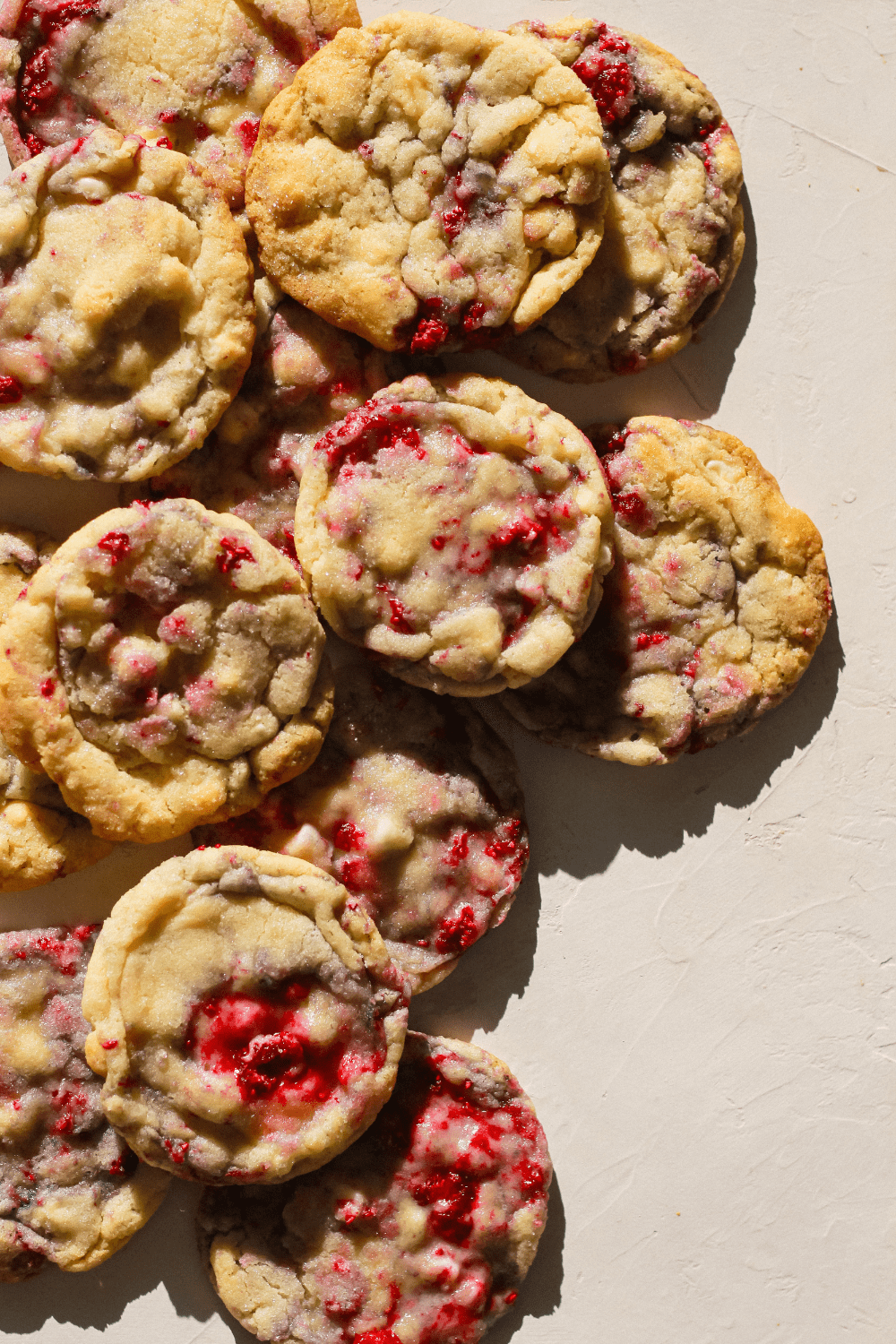 raspberry white chocolate chip cookies