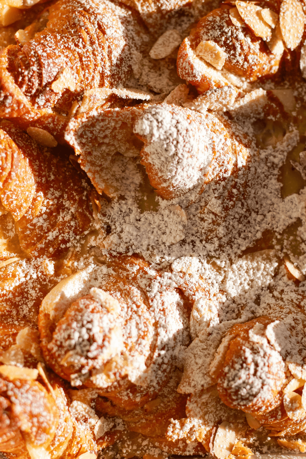 almond croissant breakfast casserole