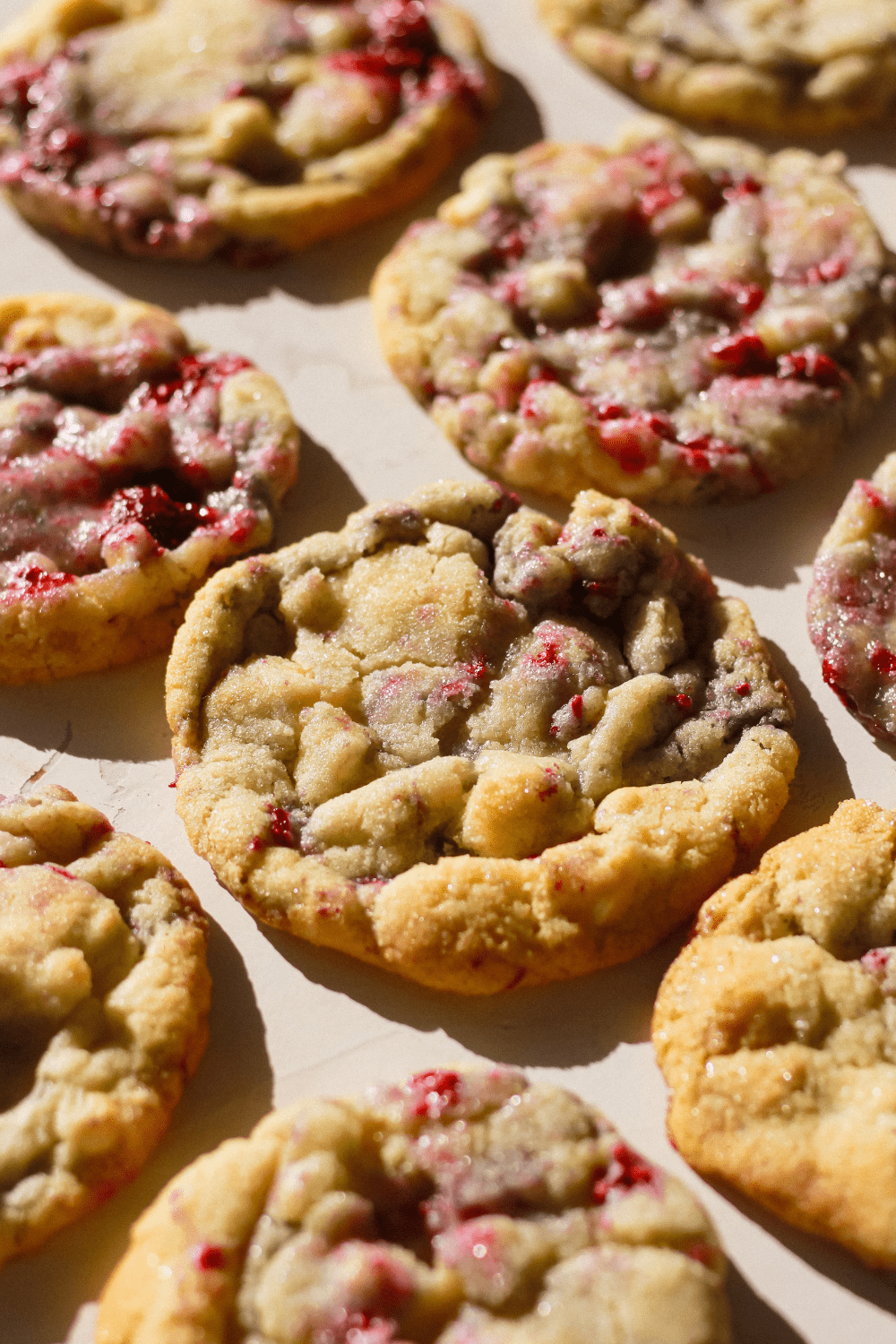 raspberry white chocolate chip cookies