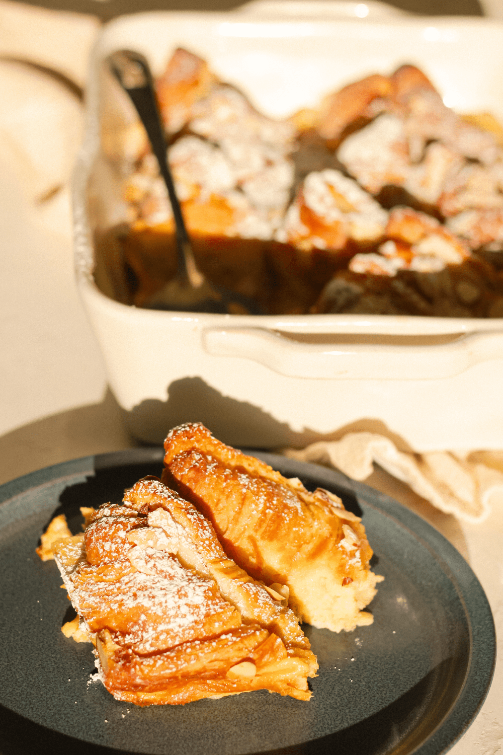 almond croissant breakfast casserole
