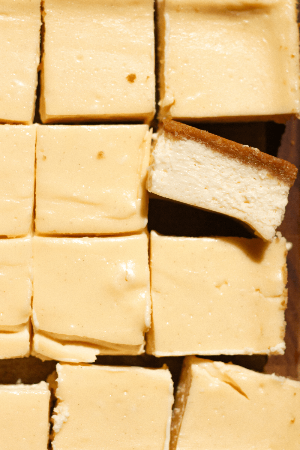 vanilla bean cheesecake bars