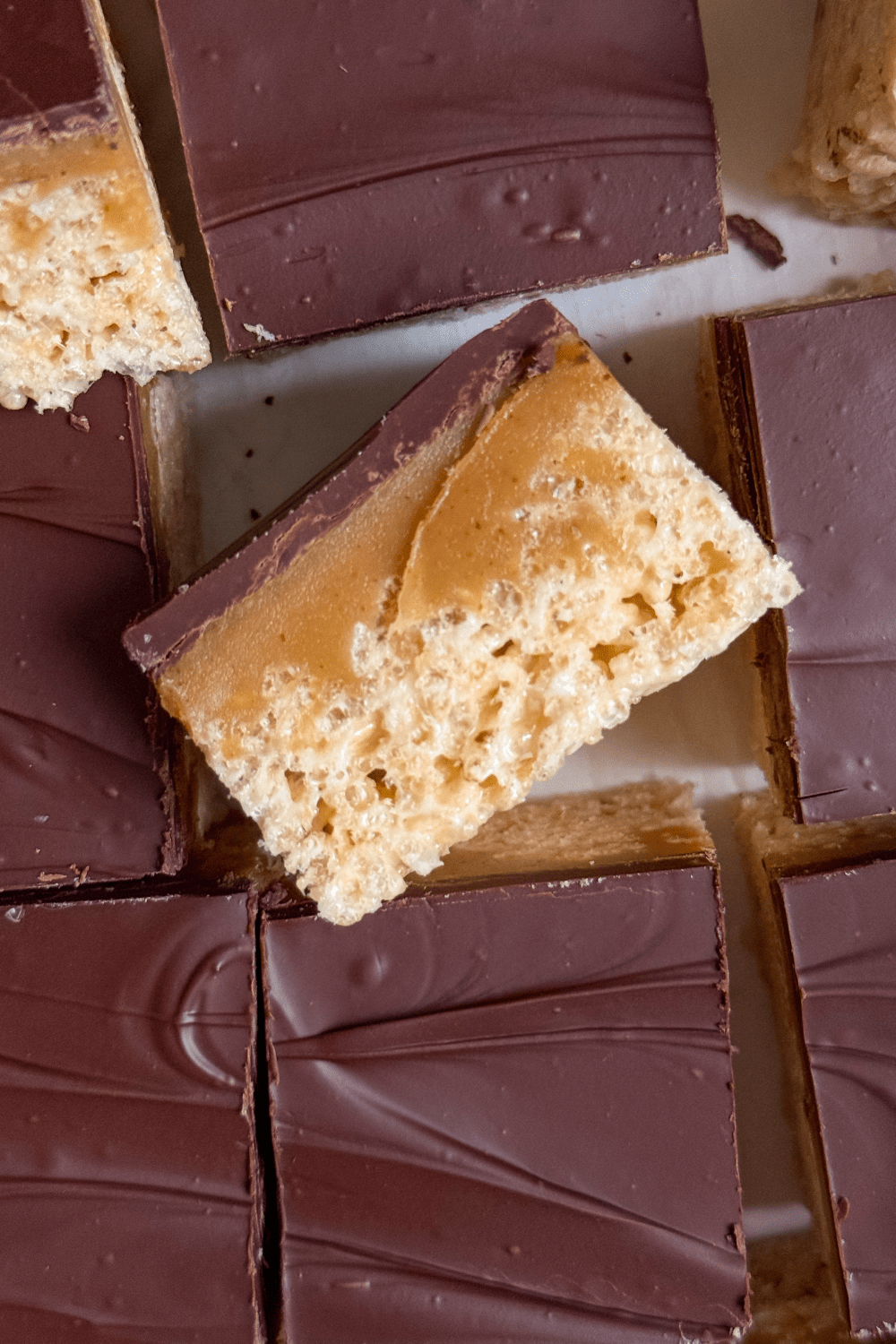 no-bake twix rice krispies treats