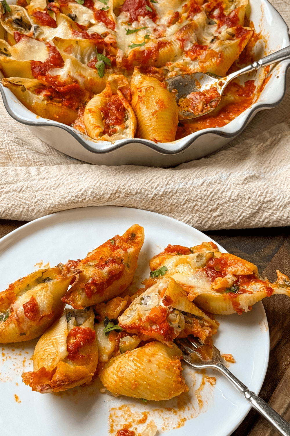 cheesy veggie-stuffed pasta shells