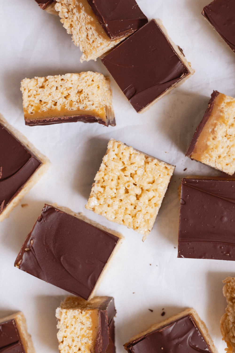 no-bake twix rice krispies treats