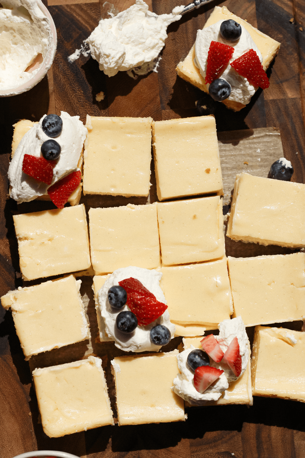 vanilla bean cheesecake bars