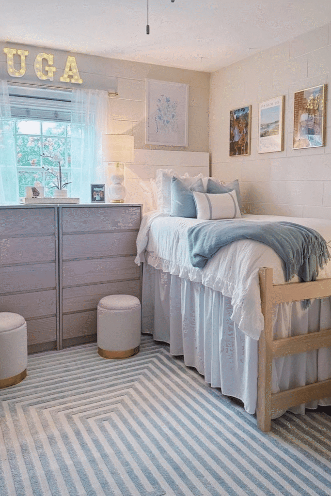 coastal dorm room ideas