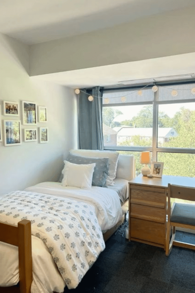 coastal dorm room ideas