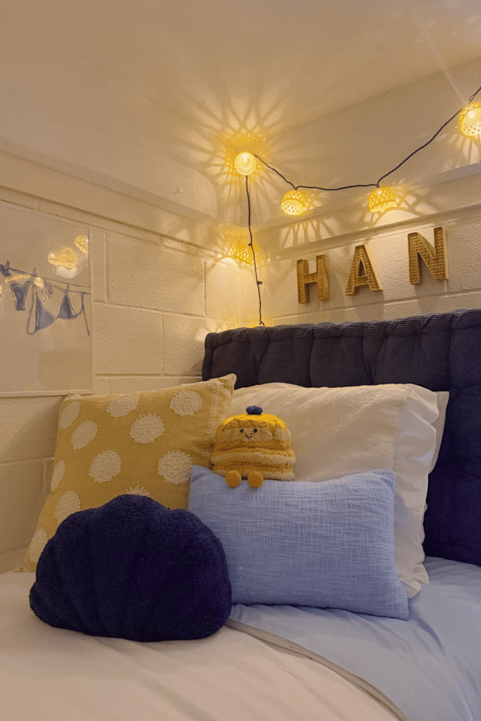 coastal dorm room ideas