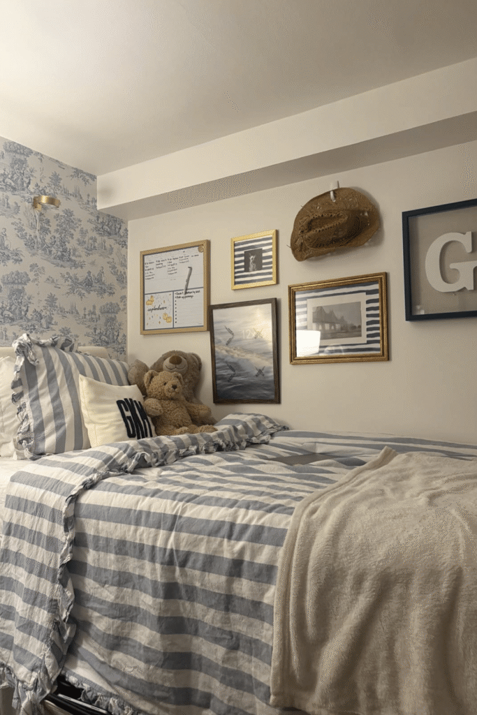 coastal dorm room ideas