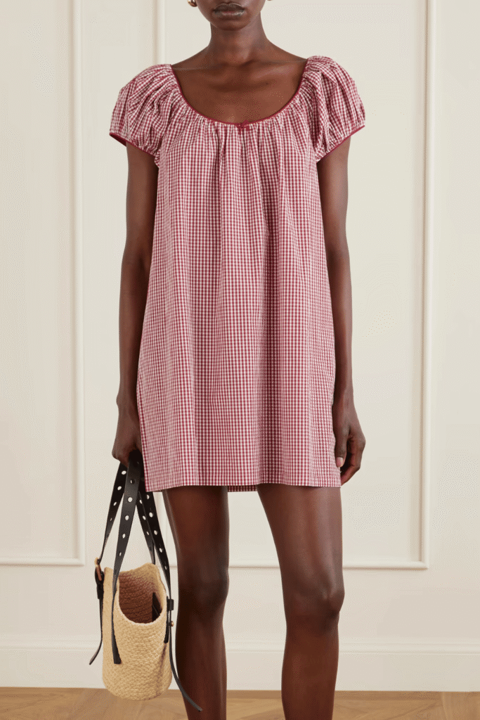 americana capsule wardorbe, american outfit ideas, red white and blue clothes for women