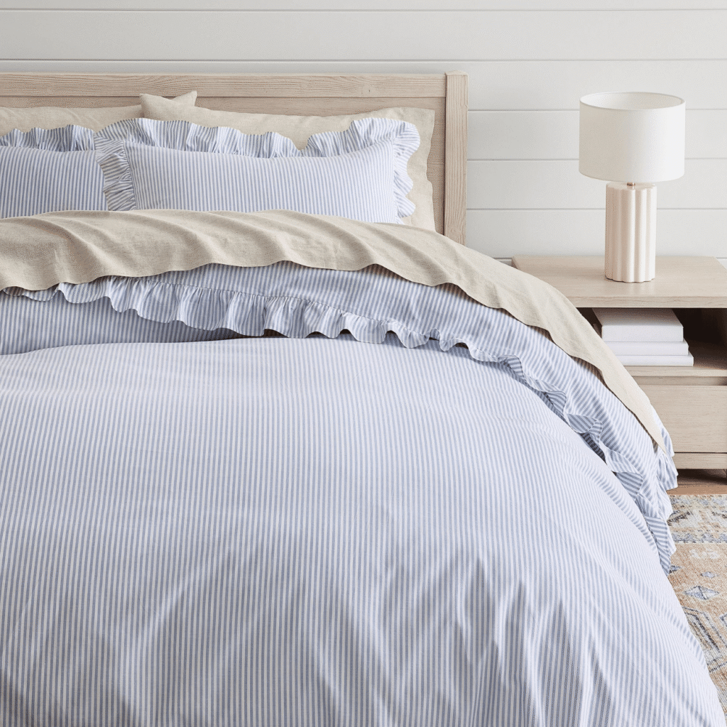 coastal dorm room ideas