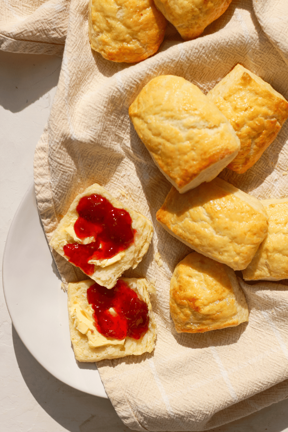 homemade classic buttermilk biscuits