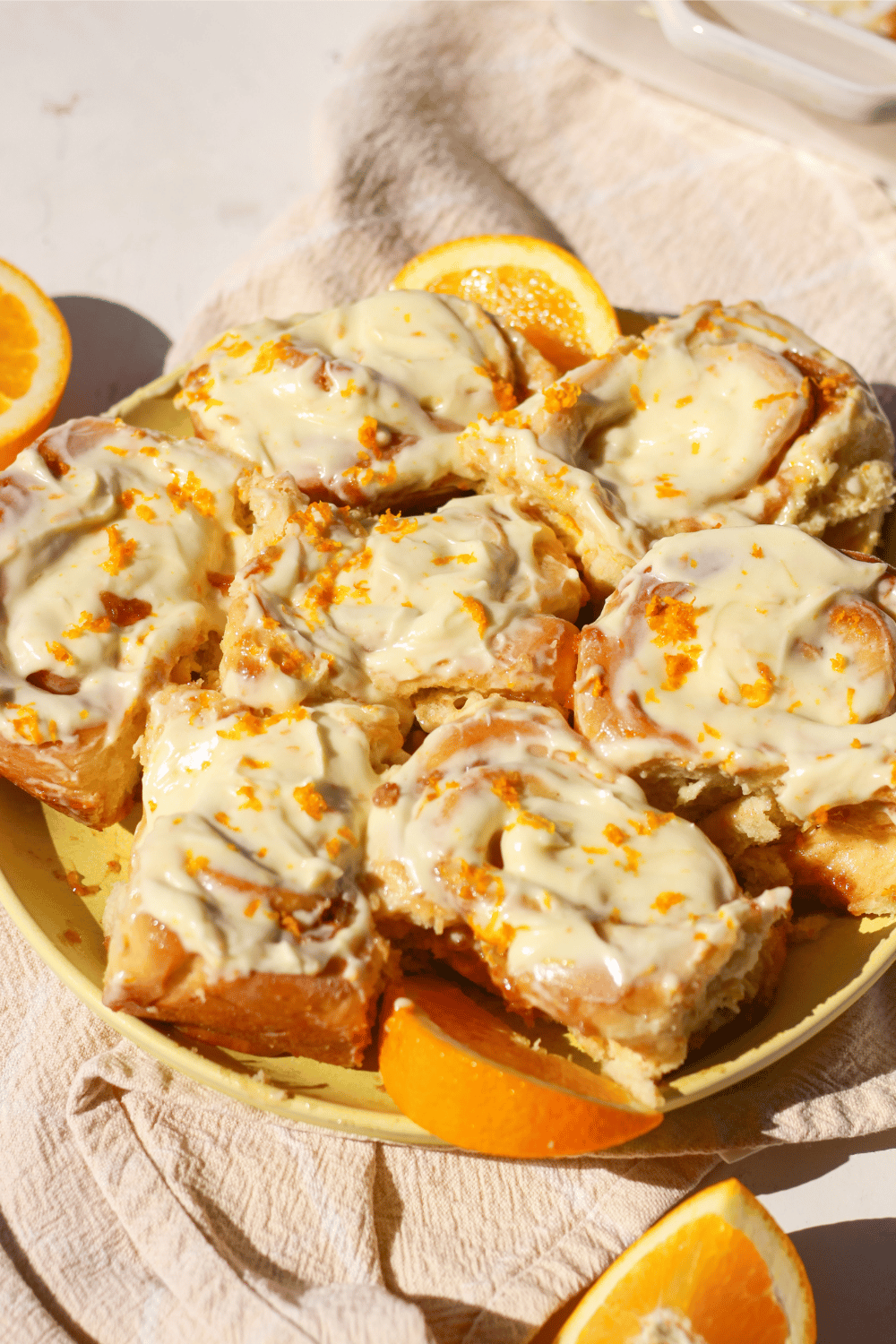 orange cinnamon rolls