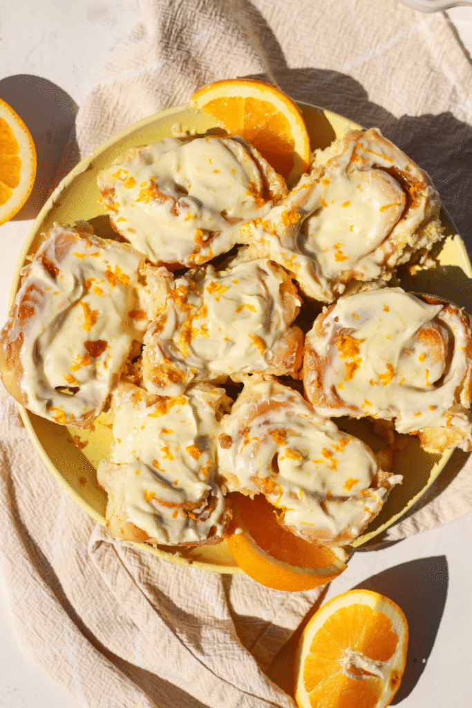 orange cinnamon rolls