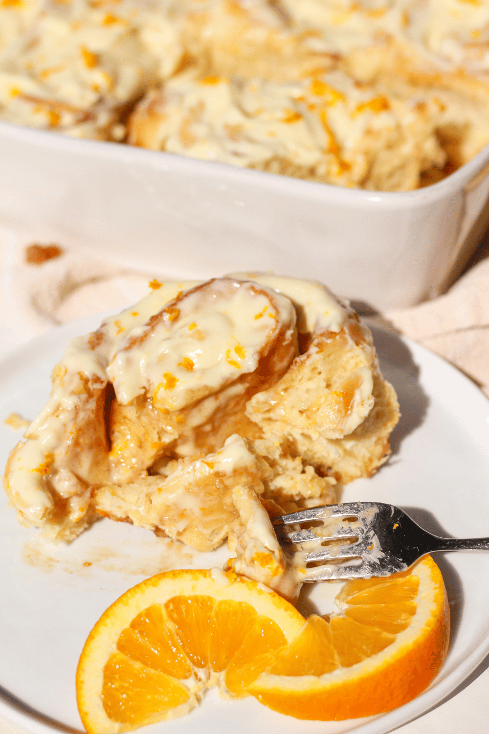 orange cinnamon rolls