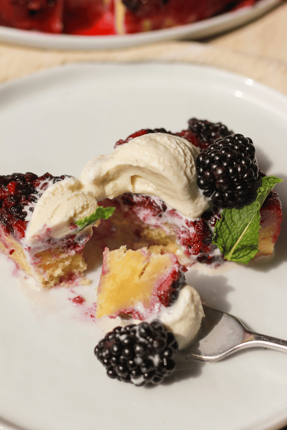 blackberry upside-down cake