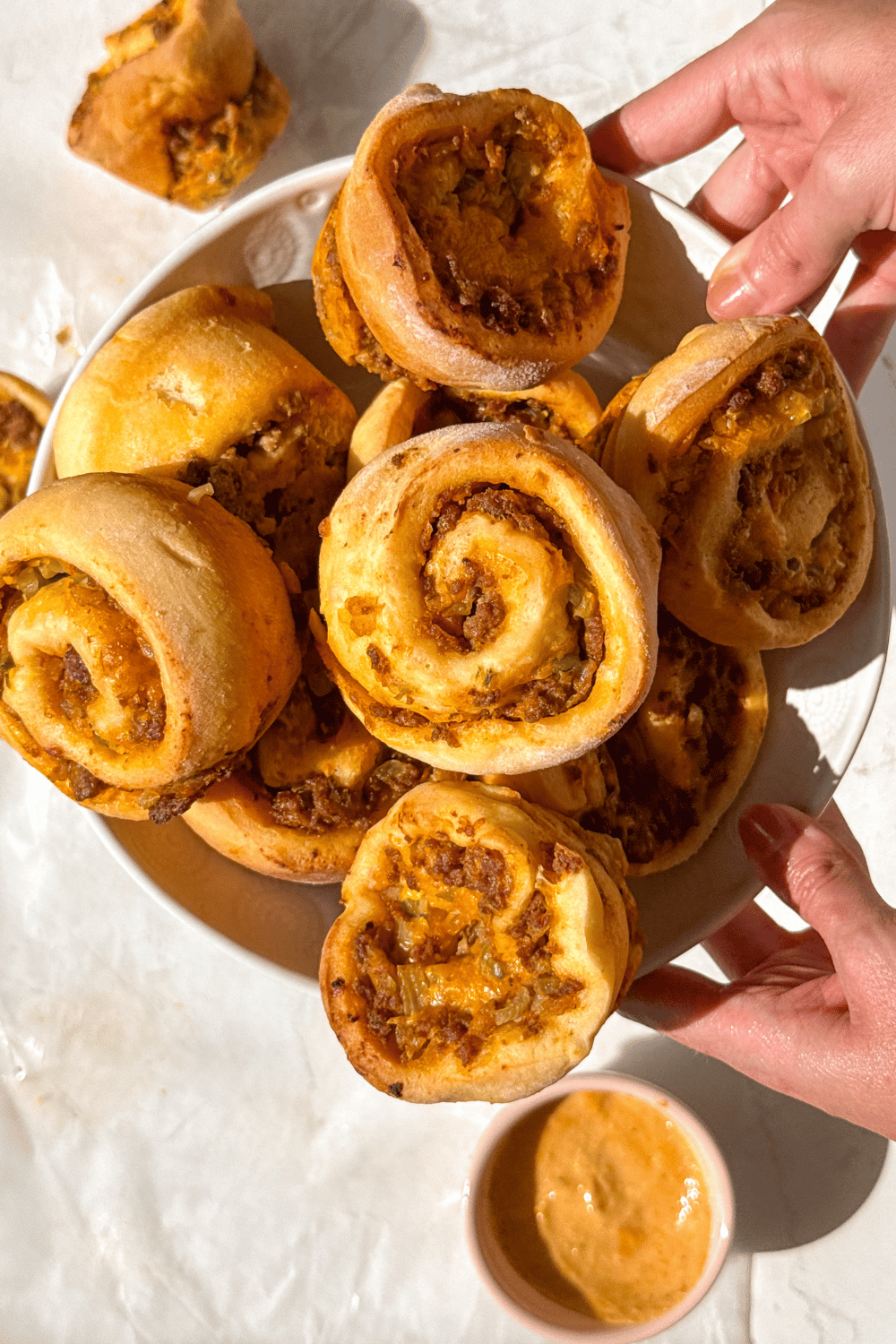 cheeseburger rolls