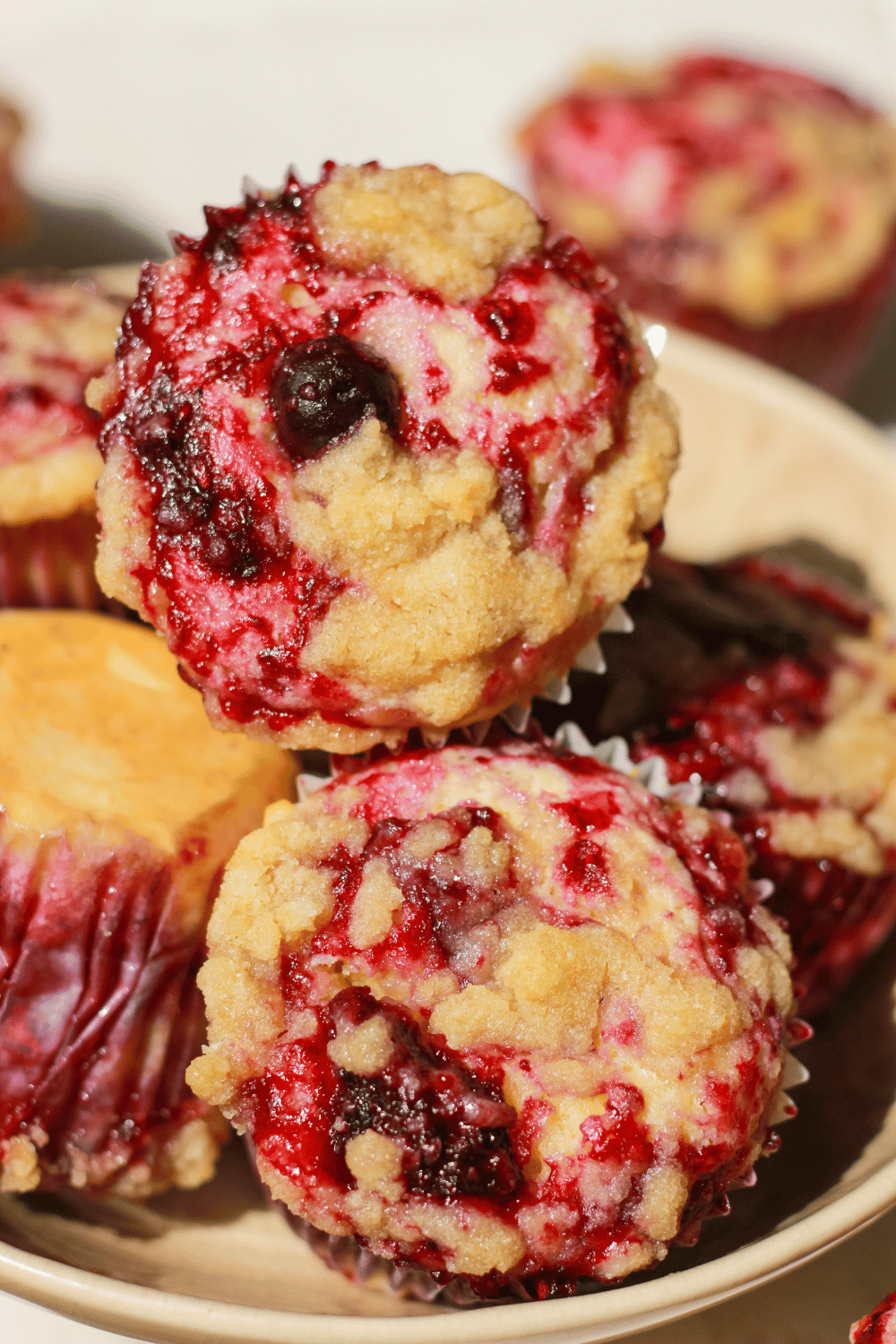 mixed berry muffins