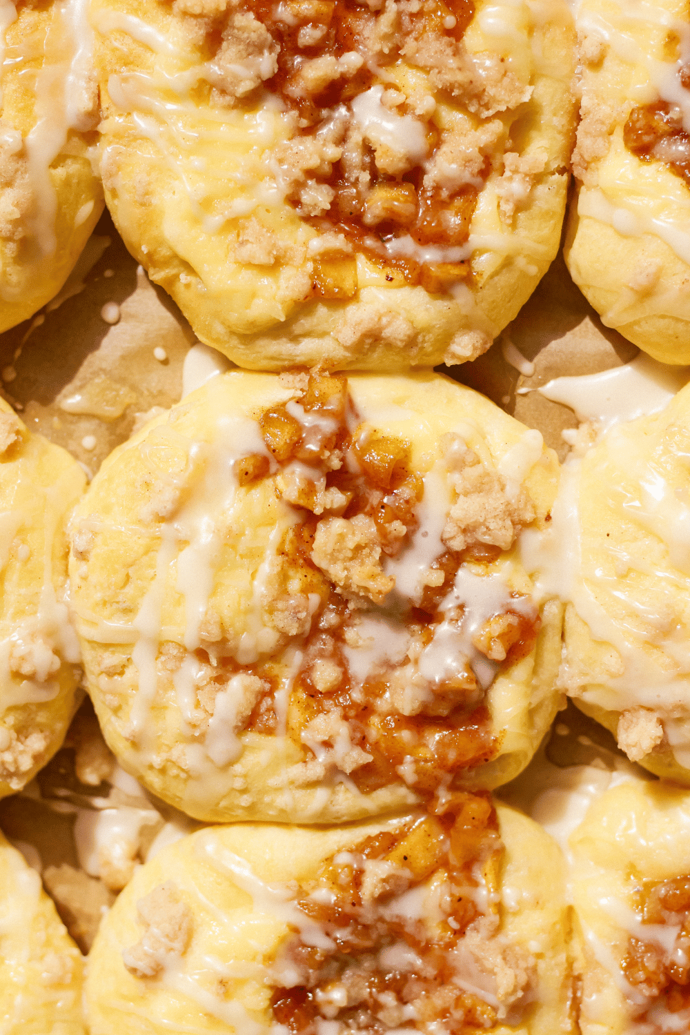 apple cream cheese kolaches