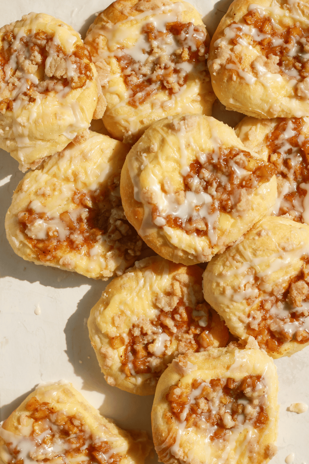apple cream cheese kolaches