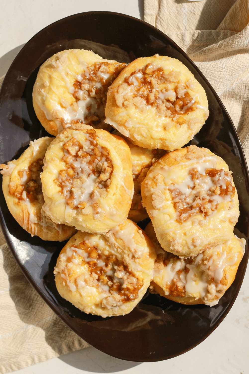 apple cream cheese kolaches