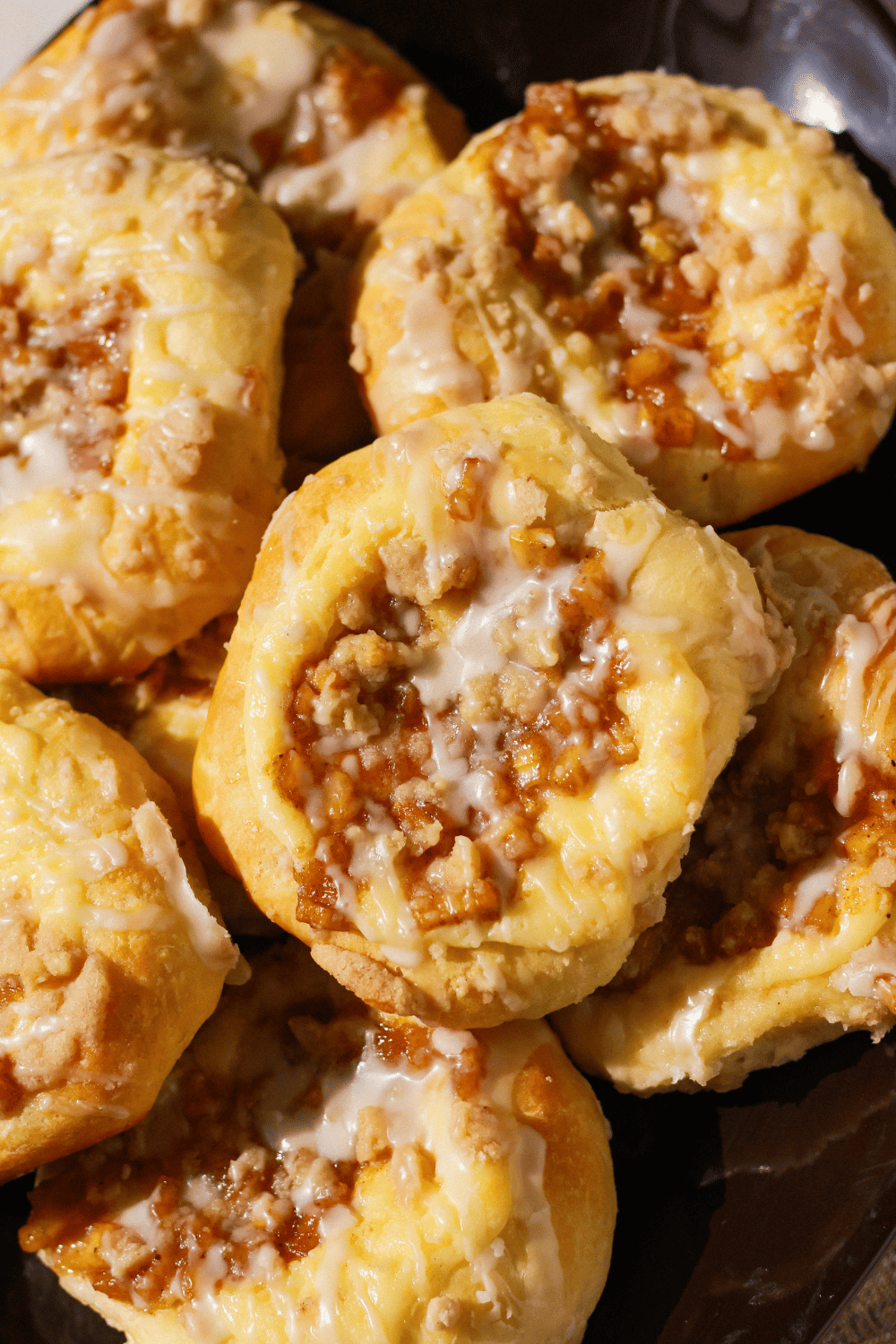 apple cream cheese kolaches