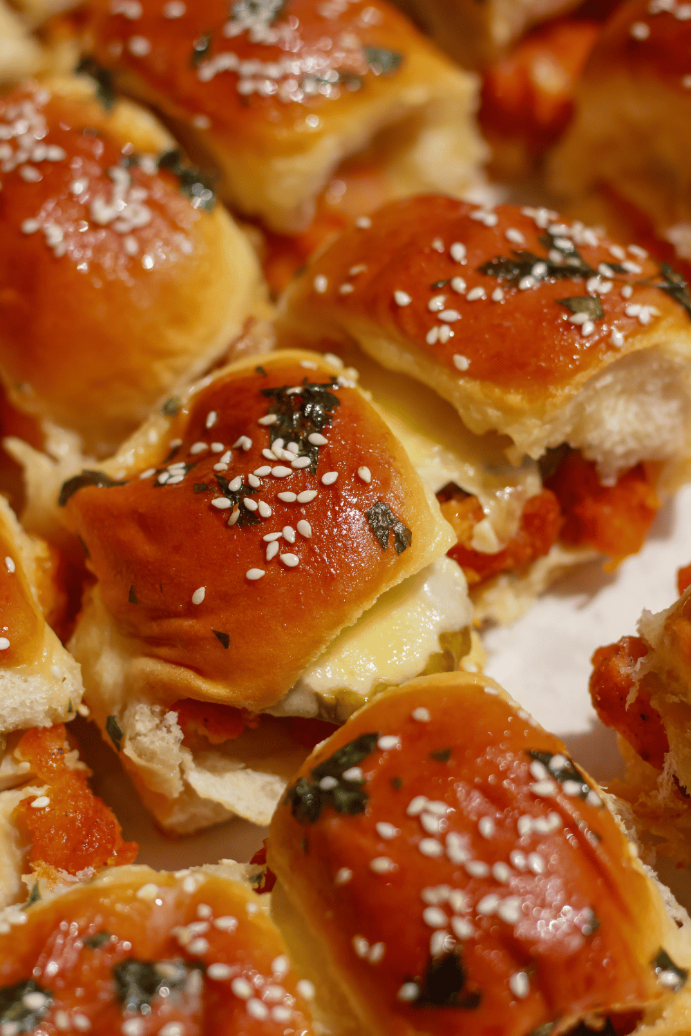 buffalo chicken pull-apart sandwiches